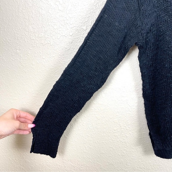 Roxy Black Knit Long Sleeve Hooded Pullover Sweater Size Small Women - Picture 3 of 11